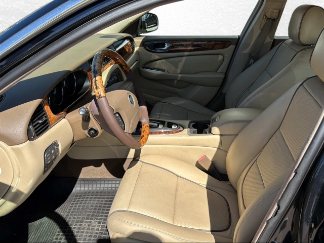 Jaguar XJ 2,7D 207PS Executive