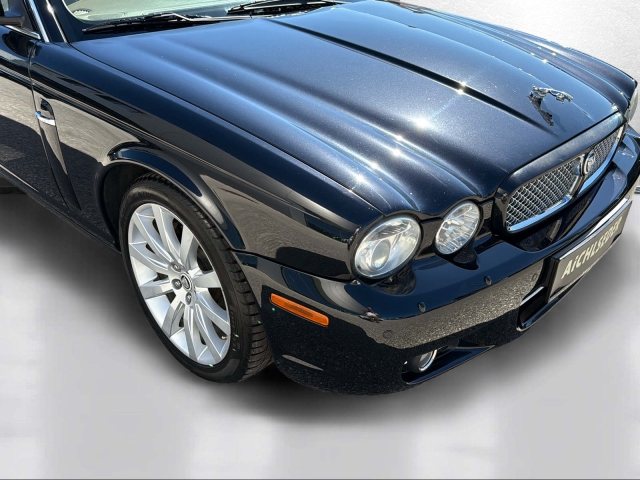 Jaguar XJ 2,7D 207PS Executive