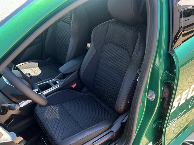 Renault NEUER CLIO Techno TCe 115