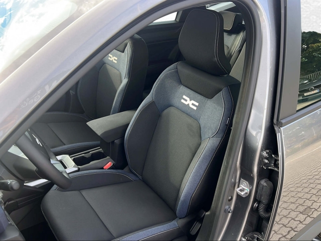 Dacia BIGSTER Expression Mild Hybrid 140