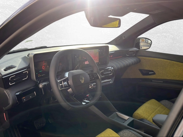 Renault RENAULT 5 E-TECH ELECTRIC Iconic Five 150 PS comfort range