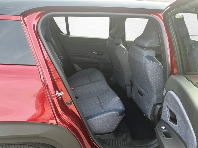 Renault RENAULT 4 E-TECH ELECTRIC Techno „plein sud®" 150 PS comfort range