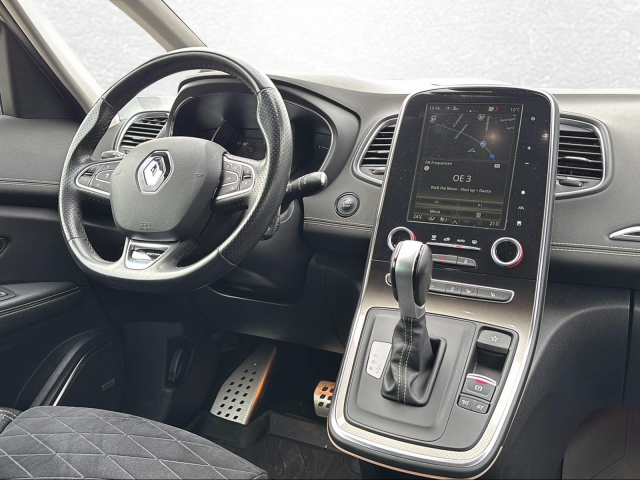 Renault GRAND SCENIC Black Edition TCe 140 EDC PF