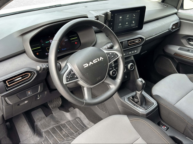 Dacia JOGGER Extreme HYBRID 140 7-sitzig
