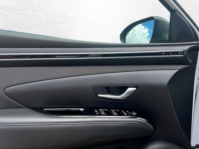 Hyundai Tucson 1,6 CRDI 4WD 48V Prestige Line DCT