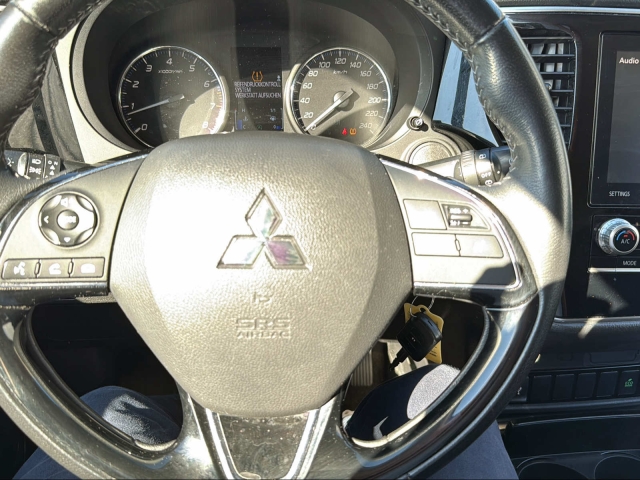 Mitsubishi Outlander 2,0 2WD AS&G