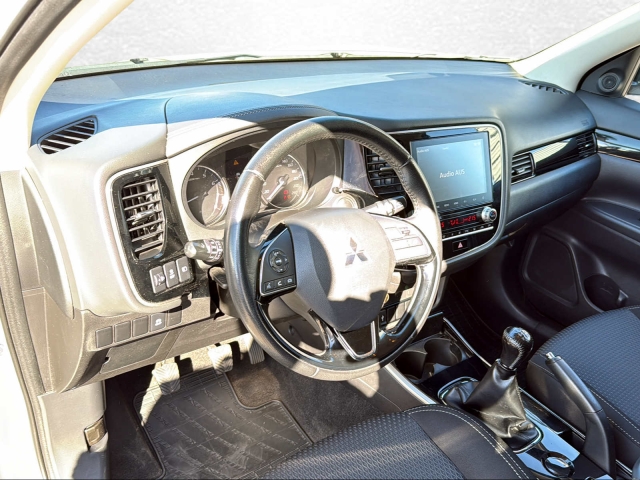 Mitsubishi Outlander 2,0 2WD AS&G